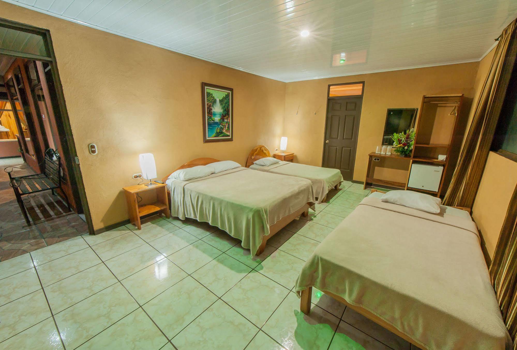 Cabinas Eddy B&B Monteverde Εξωτερικό φωτογραφία